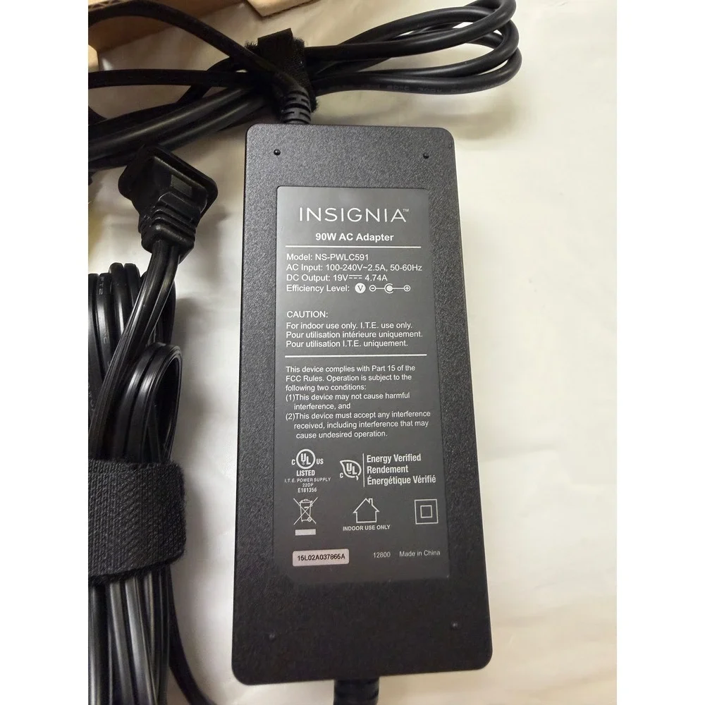 Insignia 90W Universal Laptop Charger AC Adapter NS-PWLC591 Black
